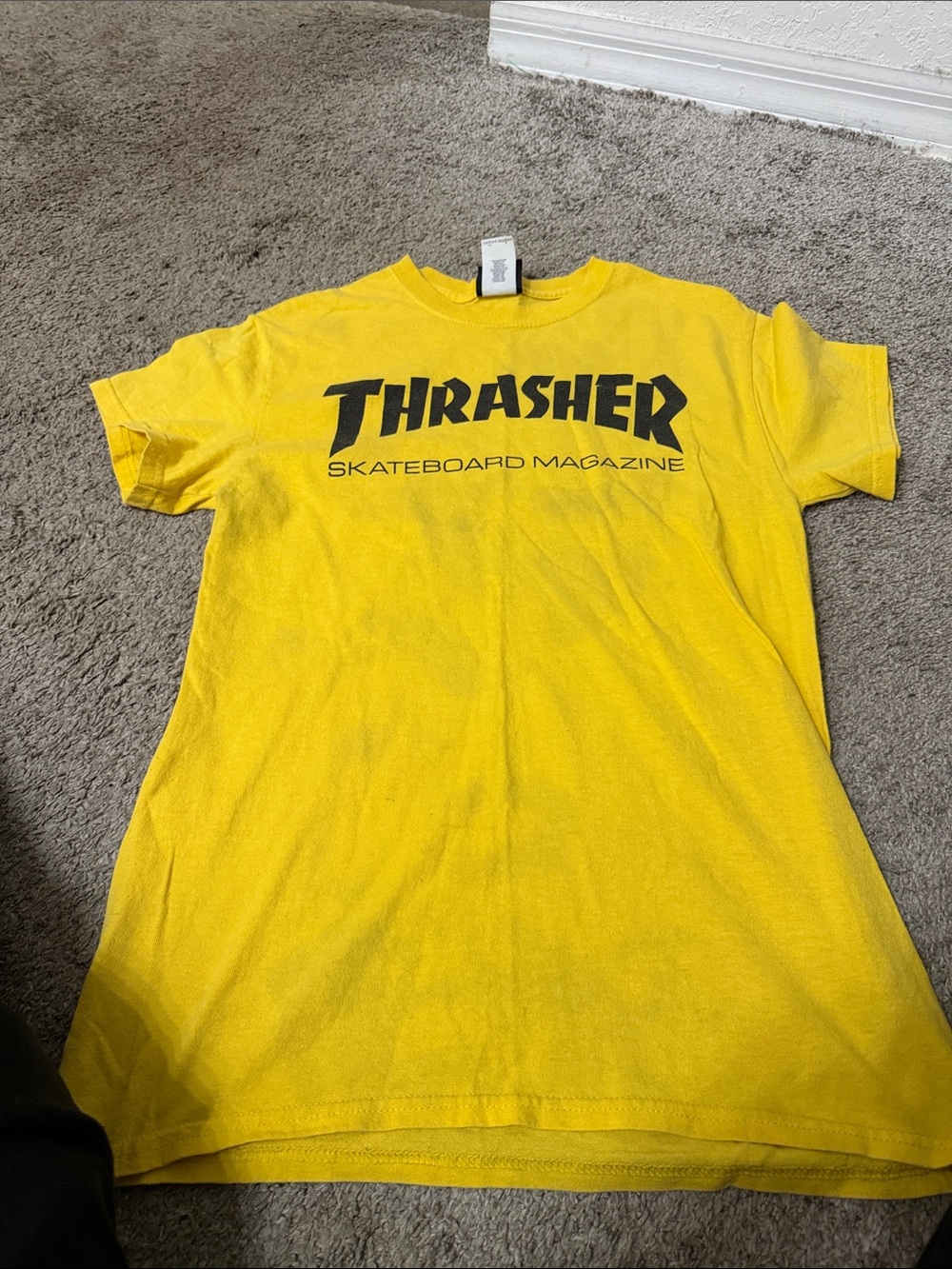 Thrasher Black Logo Yellow Tee
